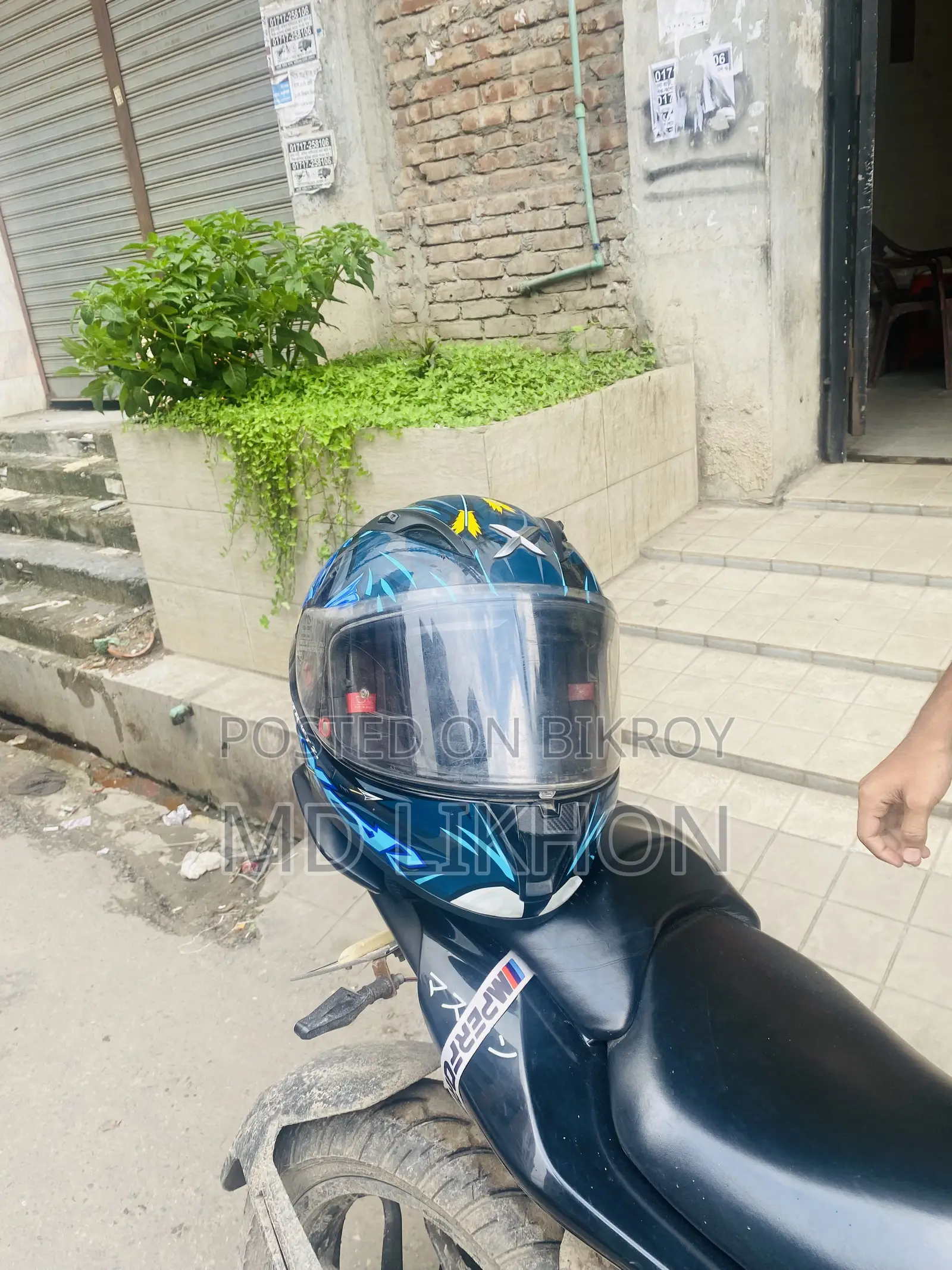 Axor Helmet