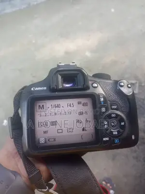 ক্যানন ১২০০ডি ফুল ফ্রেশ কন্ডিশন