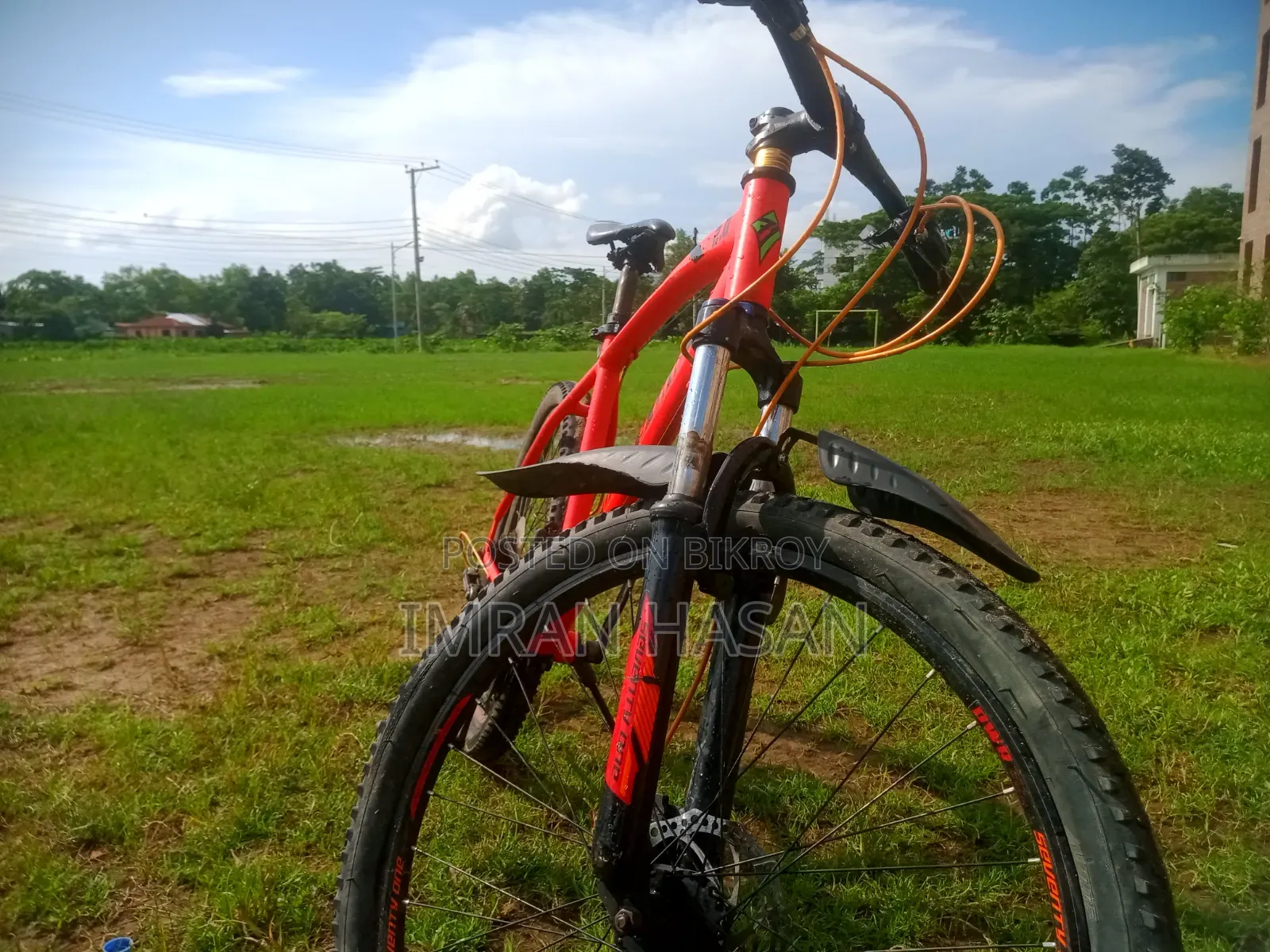 সাইকেলটি বিক্রি করা হবে।
