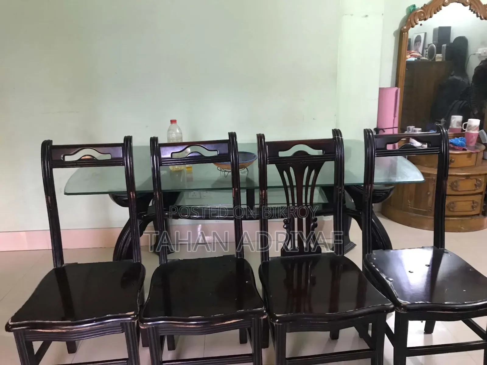 Dinning Table