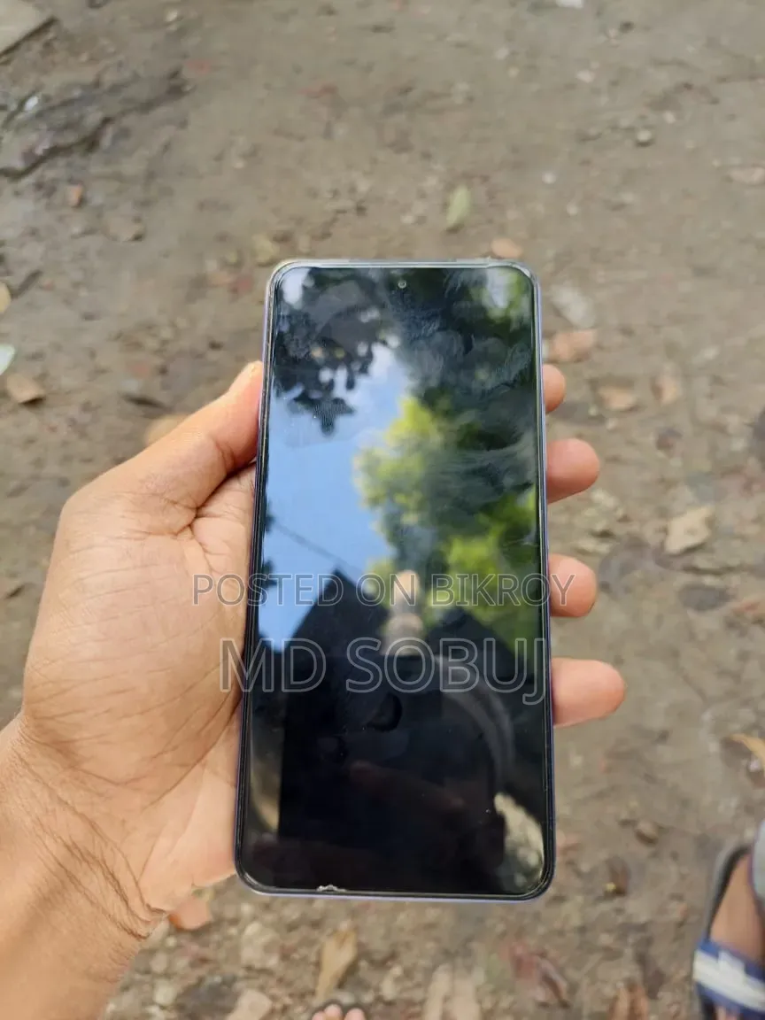Vivo iQOO Z10x 128 GB Blue