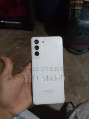 স্যামসাং গ্যালাক্সি এস২১ এফই ৫জি ১২৮ জিবি হোয়াইট