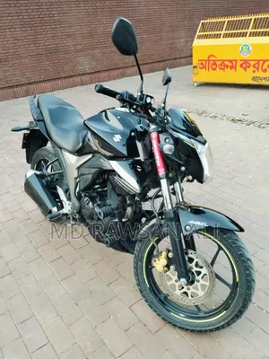 Suzuki 2023 Black