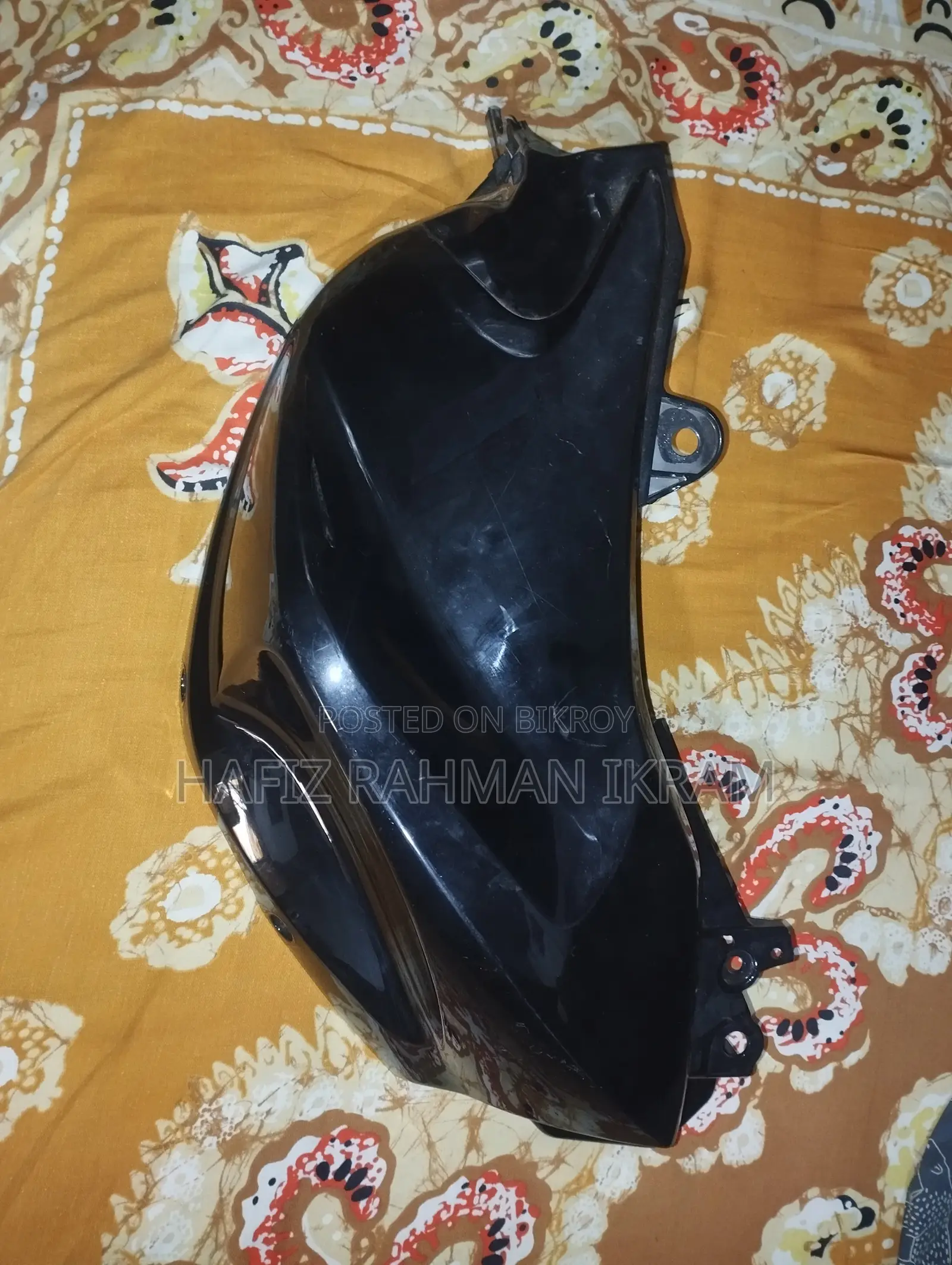 সুজুকি জিক্সার মনোটোন ট্যাঙ্ক বক্স ১ সাইড