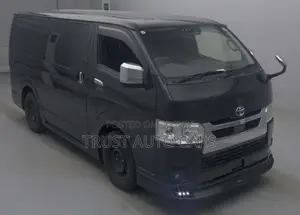 Toyota HiAce 2022 Black