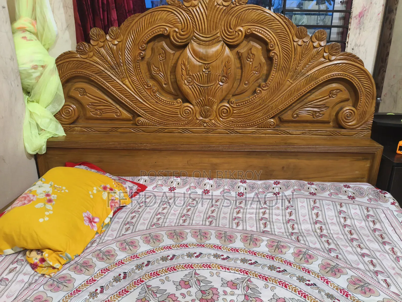 সেগুন কাঠের খাট বিক্রি করা হবে ৬ ফুট বাই ৭ ফুট