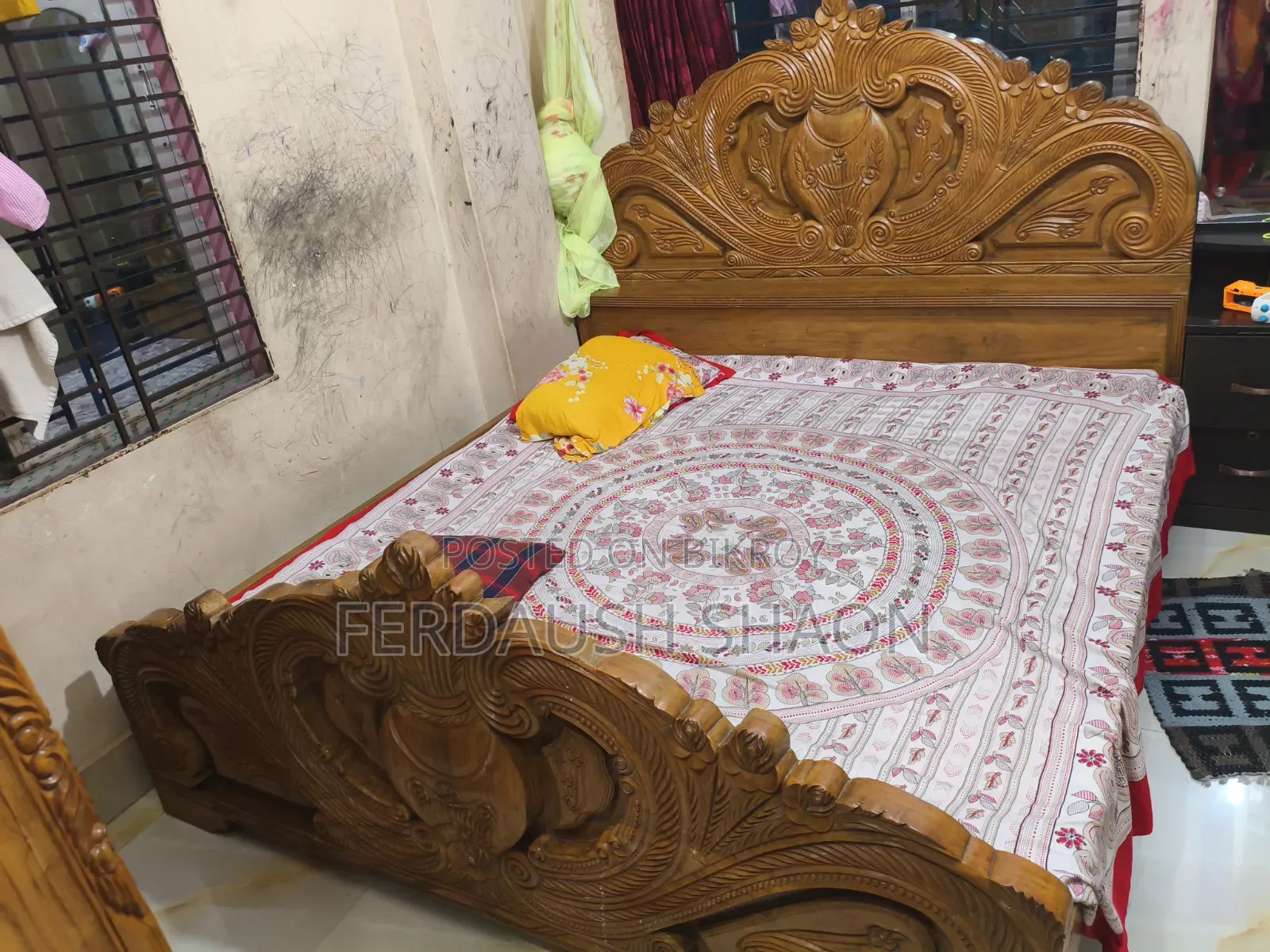 সেগুন কাঠের খাট বিক্রি করা হবে ৬ ফুট বাই ৭ ফুট
