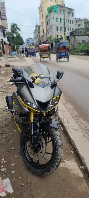 ইয়ামাহা আর১৫ ভি৩ ২০২১ গ্রে