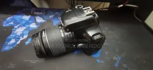 ক্যানন ১১০০ডি