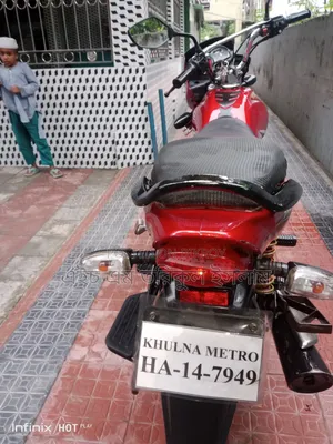 Bajaj Platina 100 2024 Red