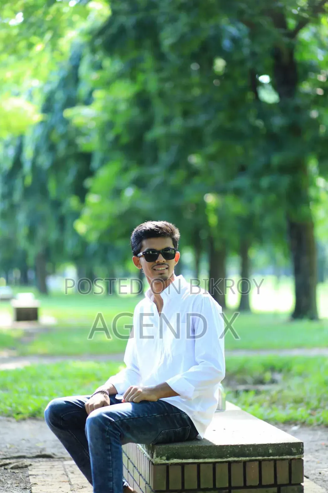 শেলারি পরি মান ১২০০০, থেকে ১৫০০০ এটা আমার ফোন নম্বর