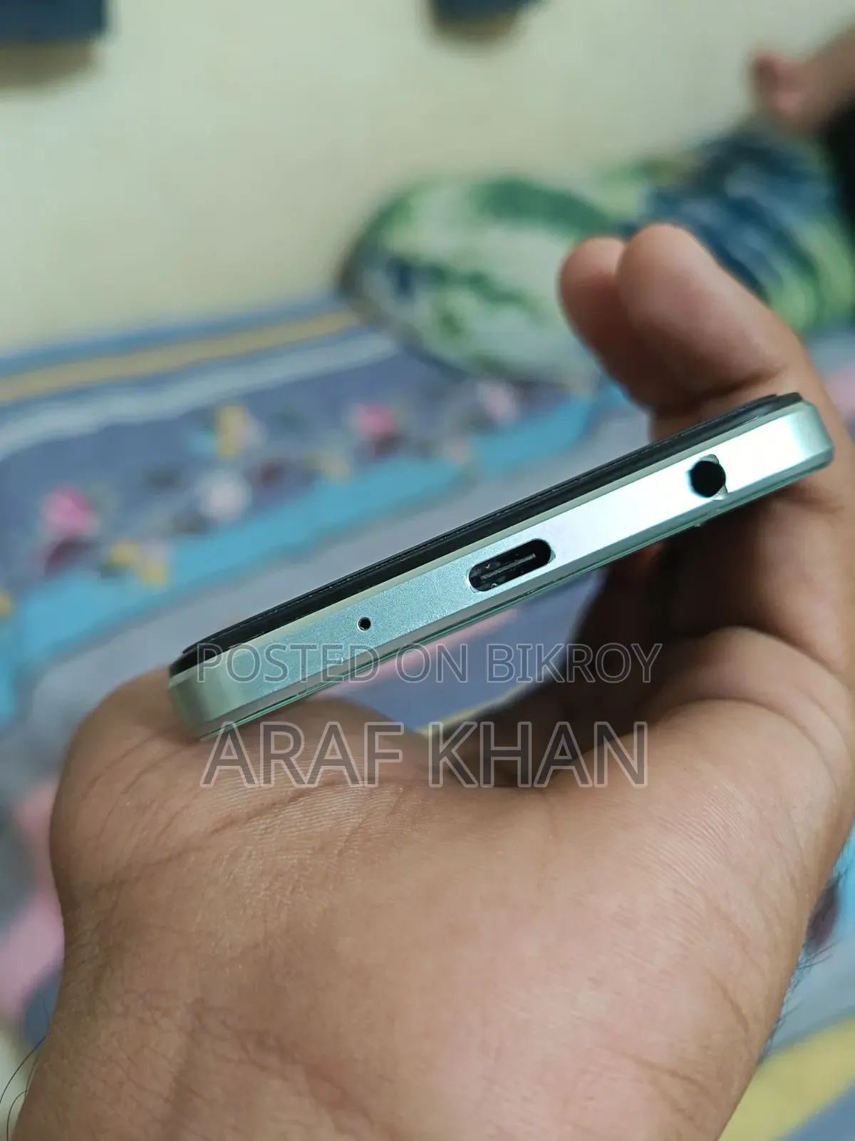 ভিভো ওয়াই১৮ ১২৮ জিবি হোয়াইট