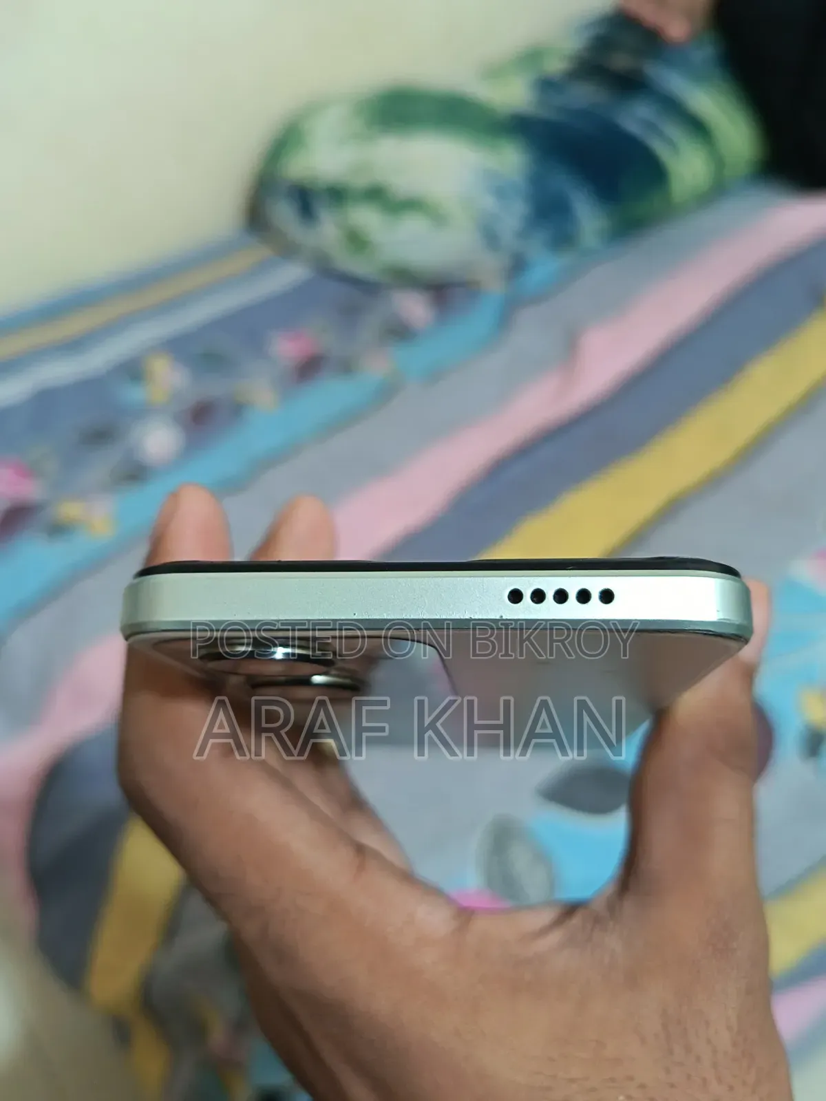ভিভো ওয়াই১৮ ১২৮ জিবি হোয়াইট