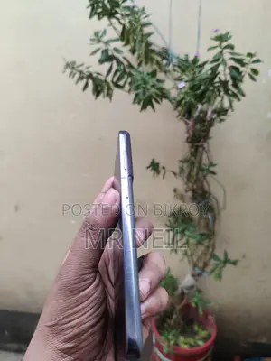 স্যামসাং গ্যালাক্সি এস২১ ৫জি ২৫৬ জিবি গ্রে