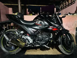 Suzuki Gixxer 2024 Black