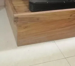 ওয়াশিং মেশিন কাঠের স্ট্যান্ড (বক্স)
