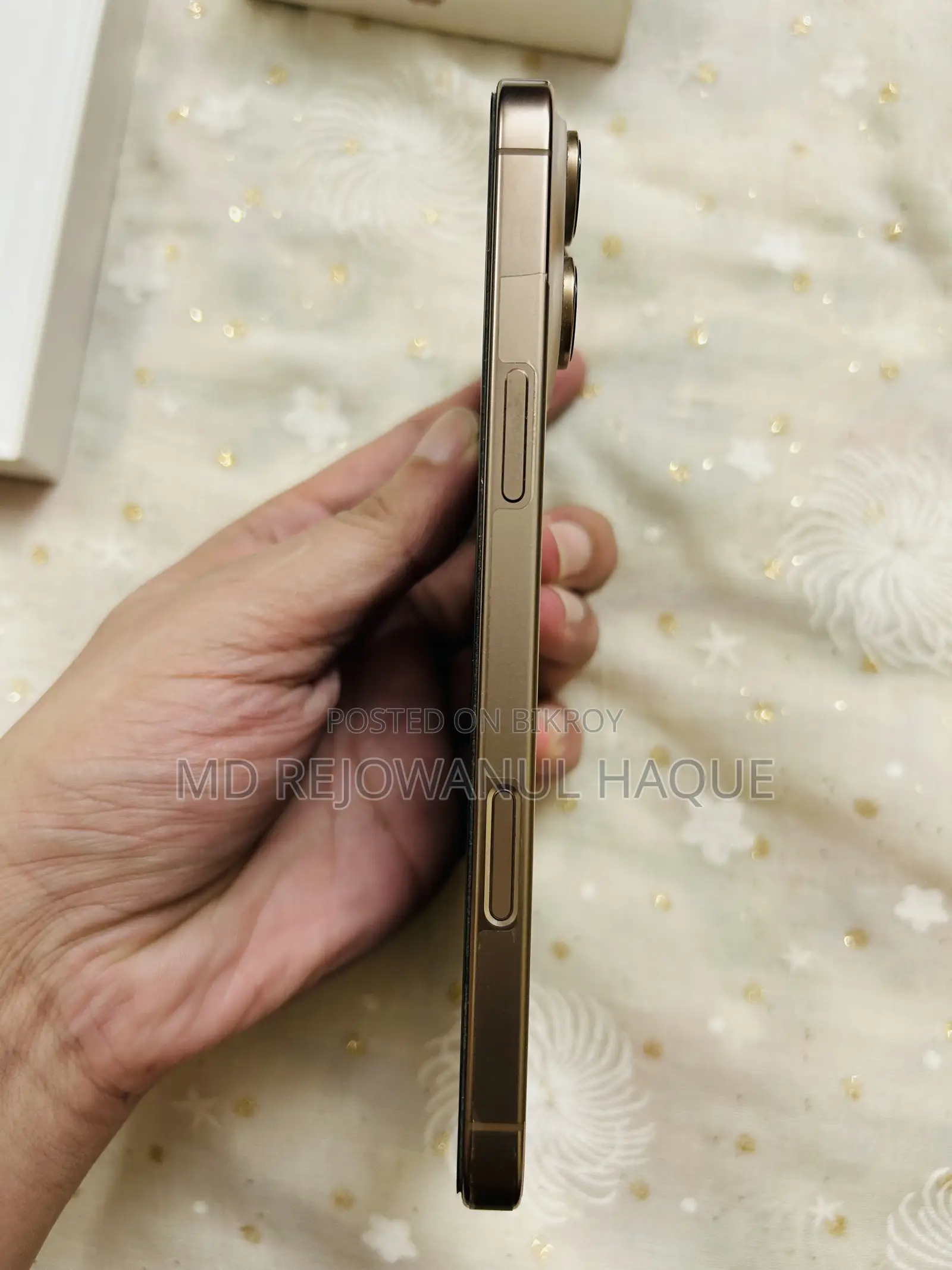 অ্যাপল আইফোন ১৬ প্রো ম্যাক্স ২৫৬ জিবি গোল্ড