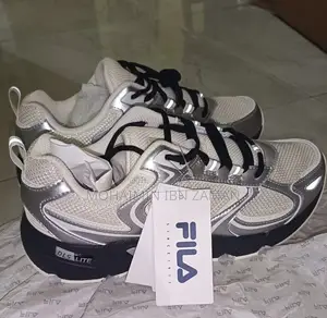 Original Fila Gym Shoes