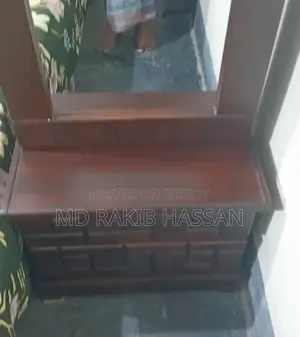Dressing Table Sell