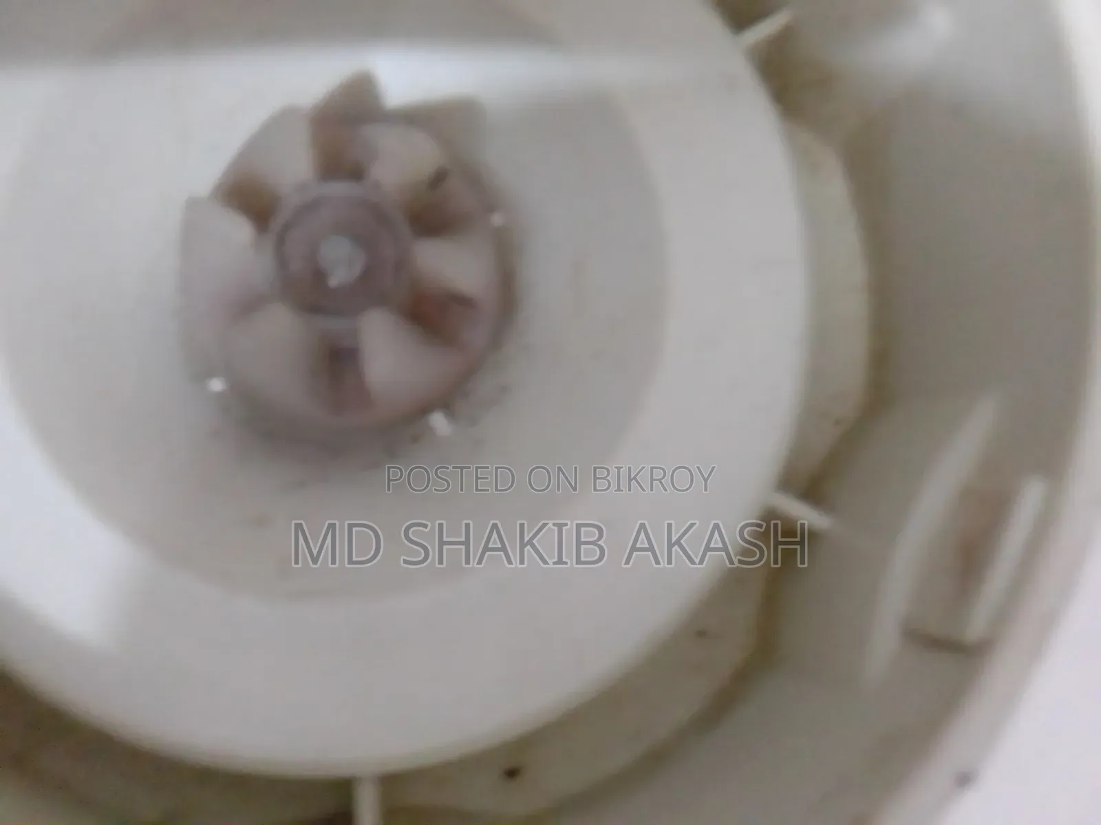 শুধু তিনটি জগ বিক্রি করা হবে