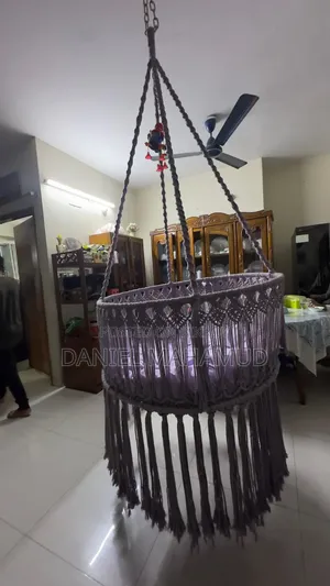 বেবি সুইং দোলনা