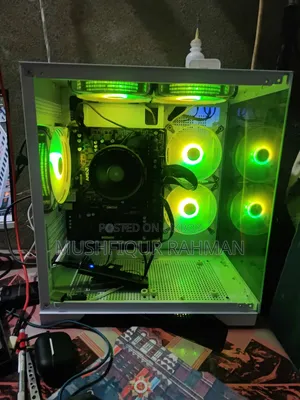 Desktop Computer 16GB AMD Ryzen 7 SSD 256GB