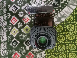 HY 320 Mini Projector