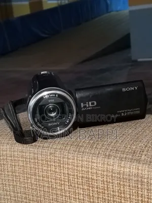 Sony HDR-CX675 Handycam Camcorder Full HD 60x Optical Zoom