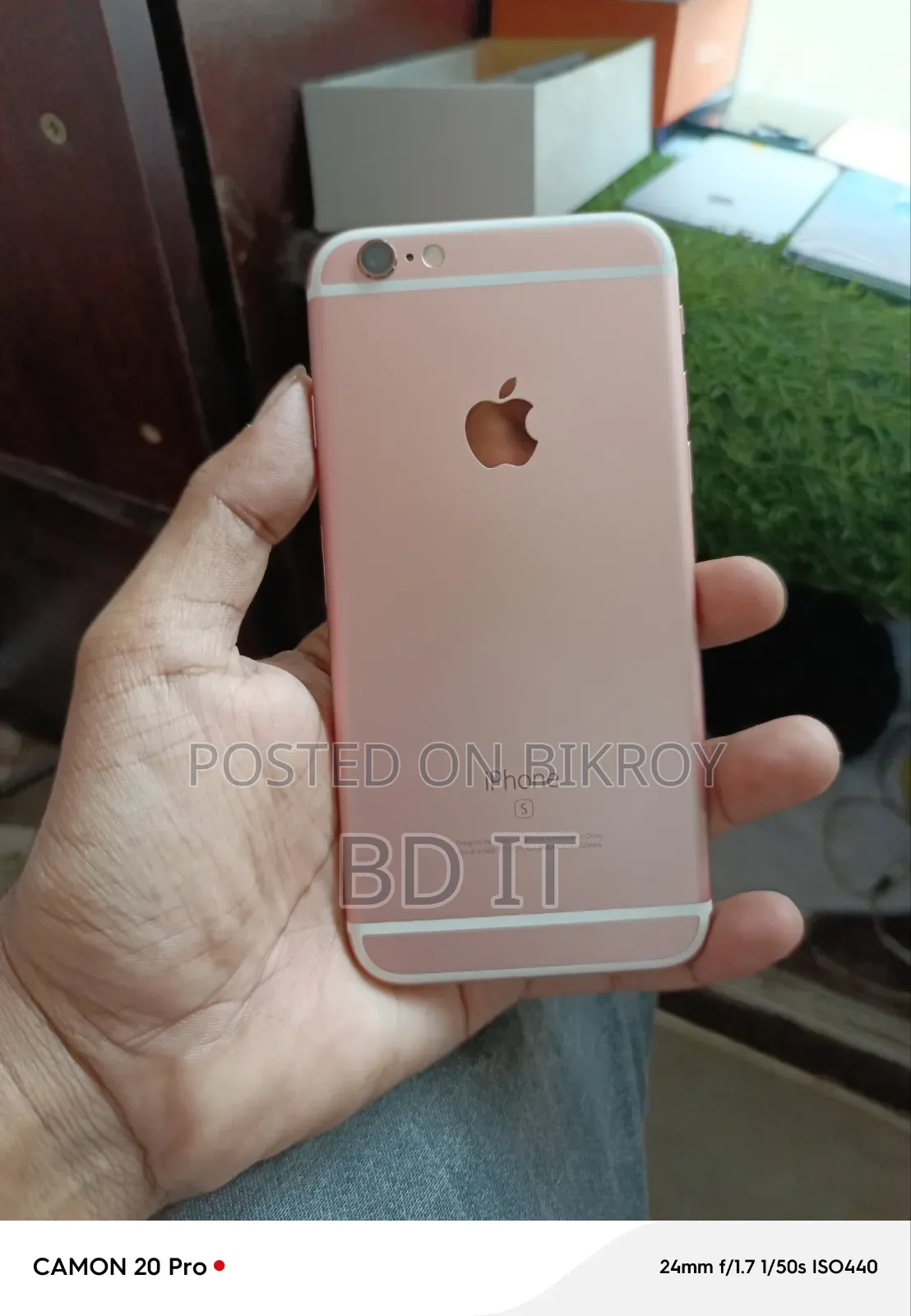 Apple iPhone 6s 64 GB Rose Gold