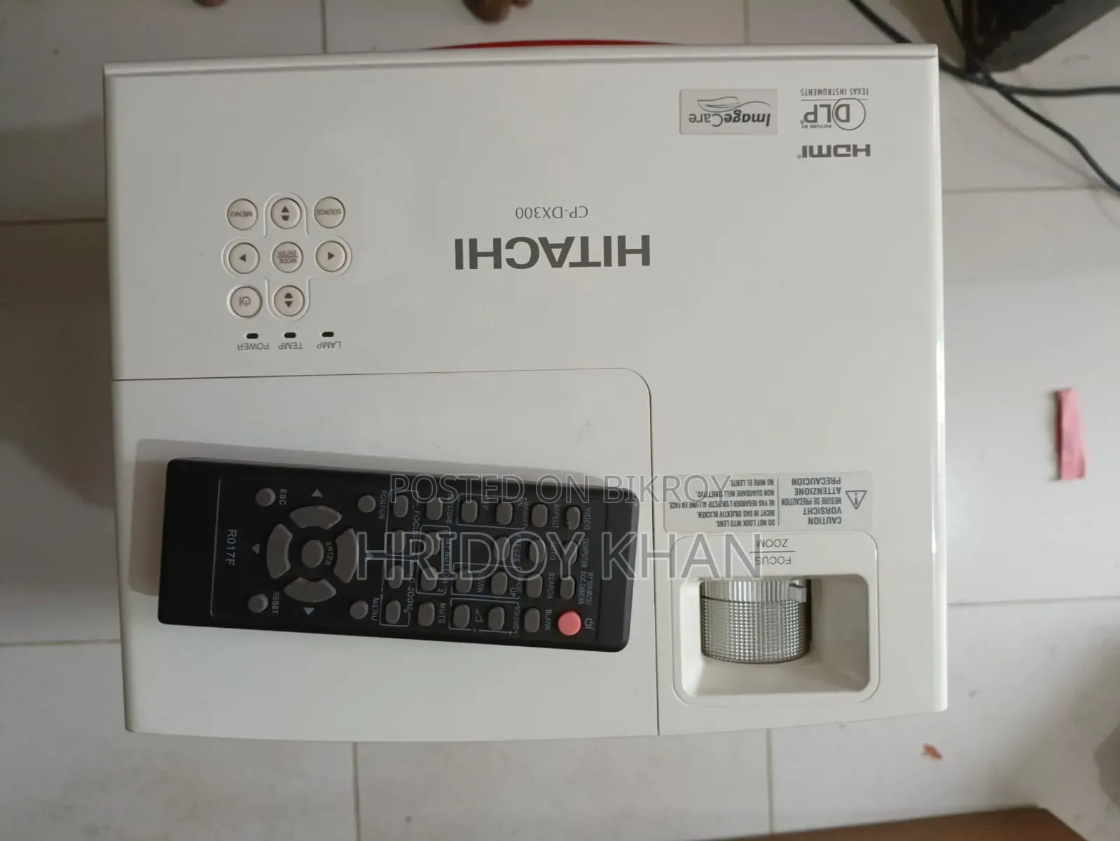 HITACHI CP-DX300 Projector New Condition