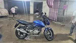 বাজাজ পালসার ১৫০ ২০১২ ব্লু