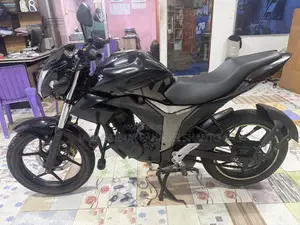 Suzuki Gixxer 2022 Black