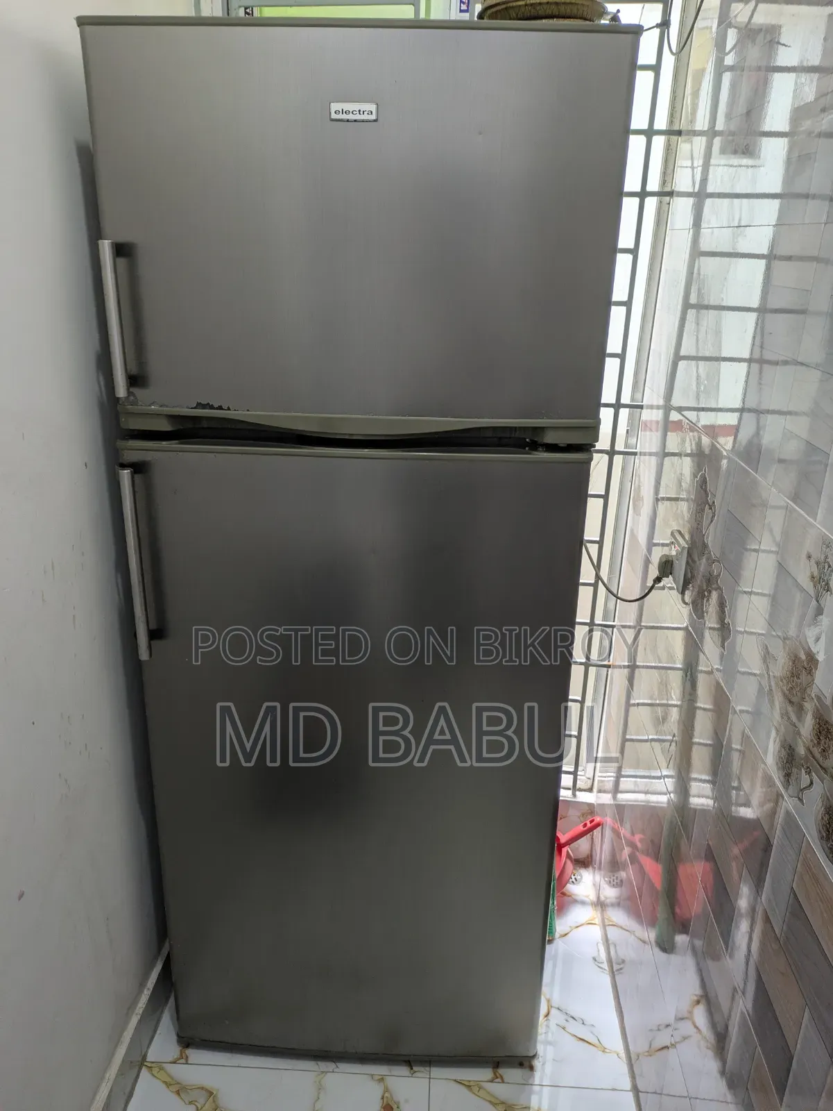 Refrigerator