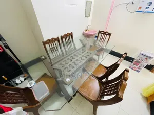 Dining Table With 6 Seats