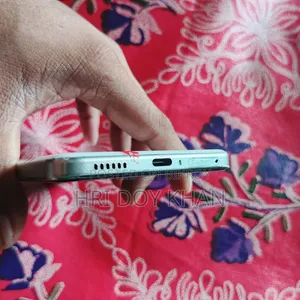 iQOO 256 GB White