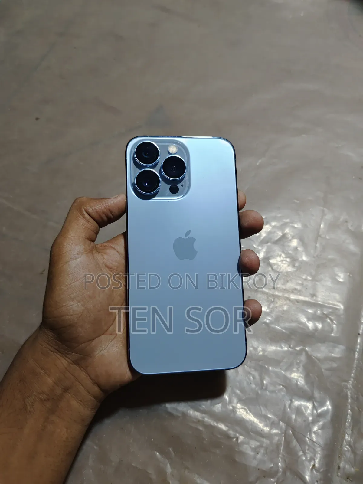 অ্যাপল আইফোন ১৩ প্রো ১২৮ জিবি নীল