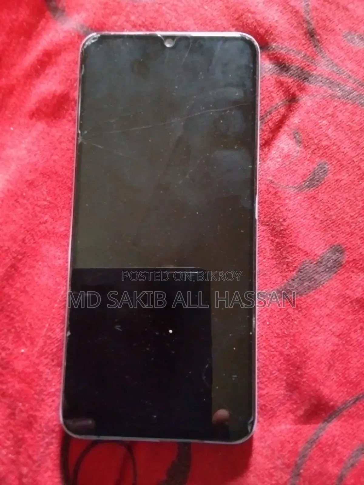 রিয়েলমি নোট ৫০ ১২৮ জিবি