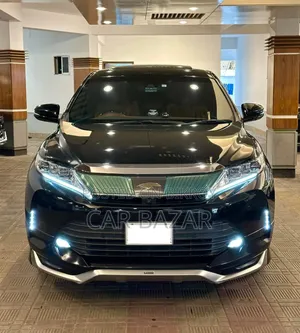 Toyota Harrier 2018 Black