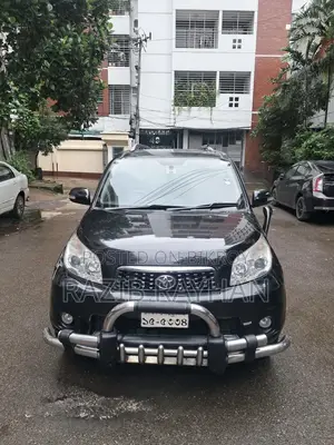 Toyota Rush 1.5 Four-Wheel Drive 2011 Black