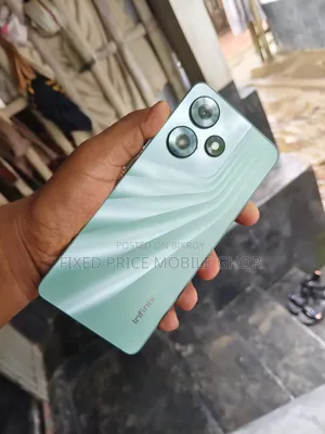 Infinix Hot 30 128 GB Blue