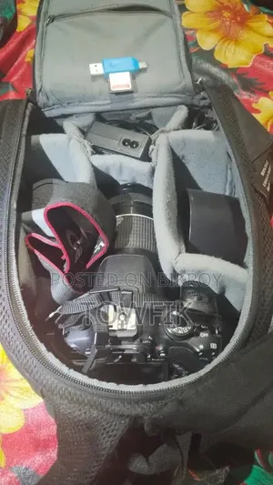 Canon 700D