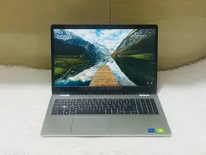 Laptop Dell 4GB Intel SSD 500GB