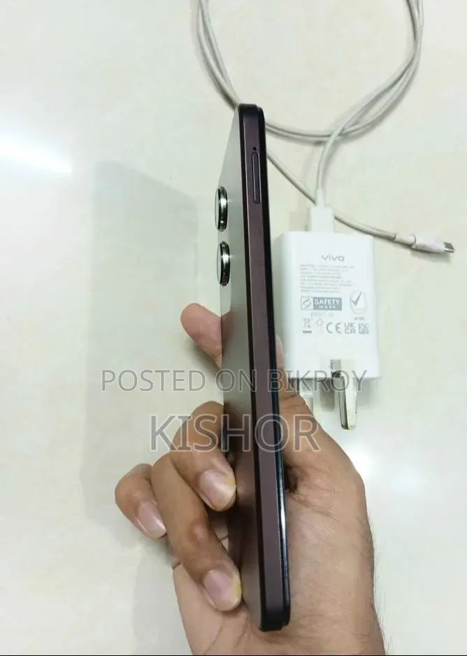 Vivo Y18 128 GB