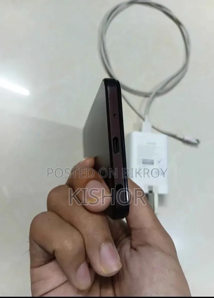 Vivo Y18 128 GB
