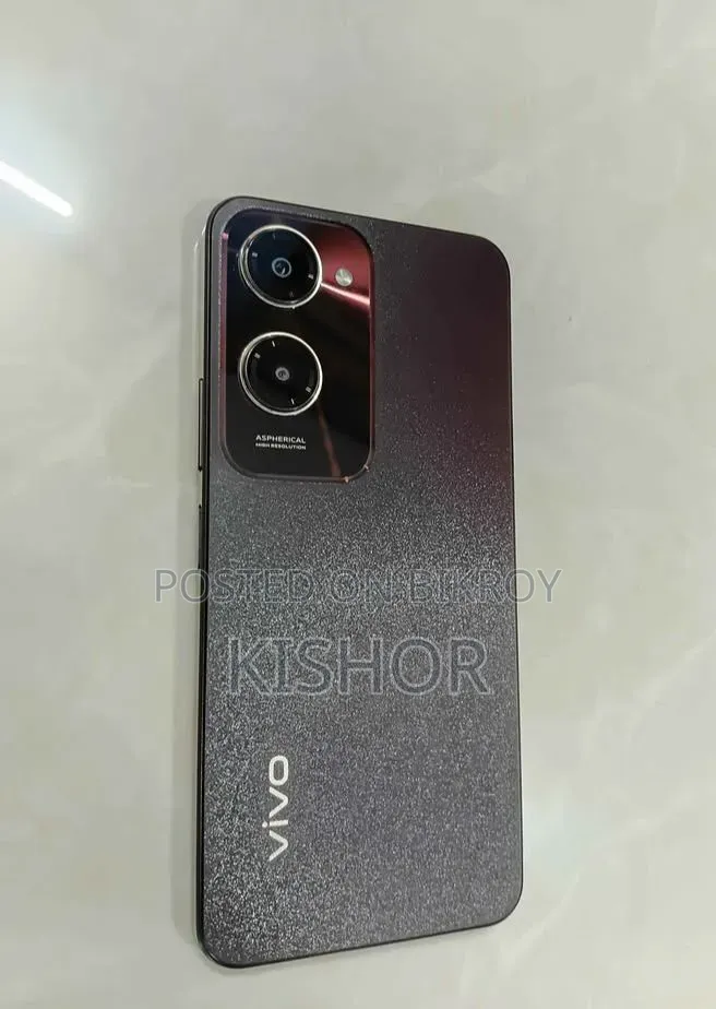 Vivo Y18 128 GB