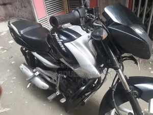 Bajaj Pulsar 135 LS 2012 Black