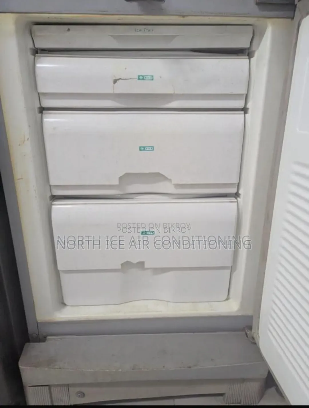 Super Ariston Blue Color Frost 250 Liter.