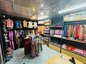 Running clothing showroom for sale