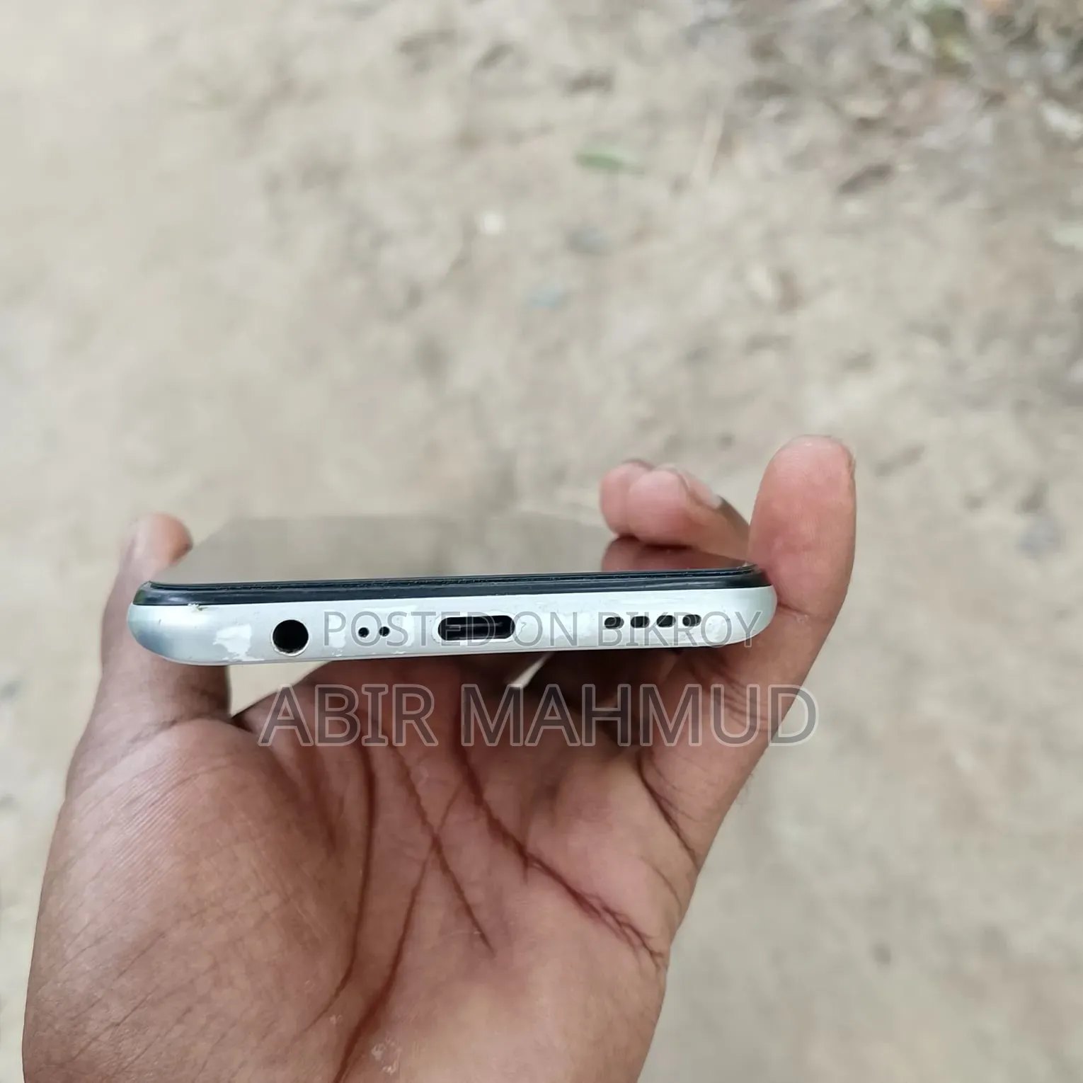 Realme 7i ১২৮ জিবি হোয়াইট