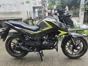 Honda Hornet 2019